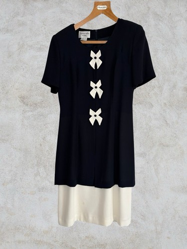 Vintage navy and cream - vintage,